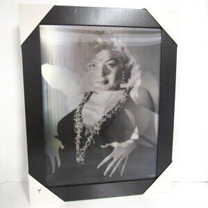Marilyn Monroe 3D Moving Picture Frame Wall Art Black Frame New